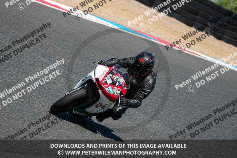 enduro digital images;event digital images;eventdigitalimages;mallory park;mallory park photographs;mallory park trackday;mallory park trackday photographs;no limits trackdays;peter wileman photography;racing digital images;trackday digital images;trackday photos